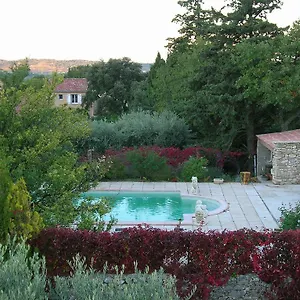 Des Baux Bed & Breakfast